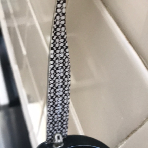 Coach sunglasses excellent condition - Picture 6 of 8